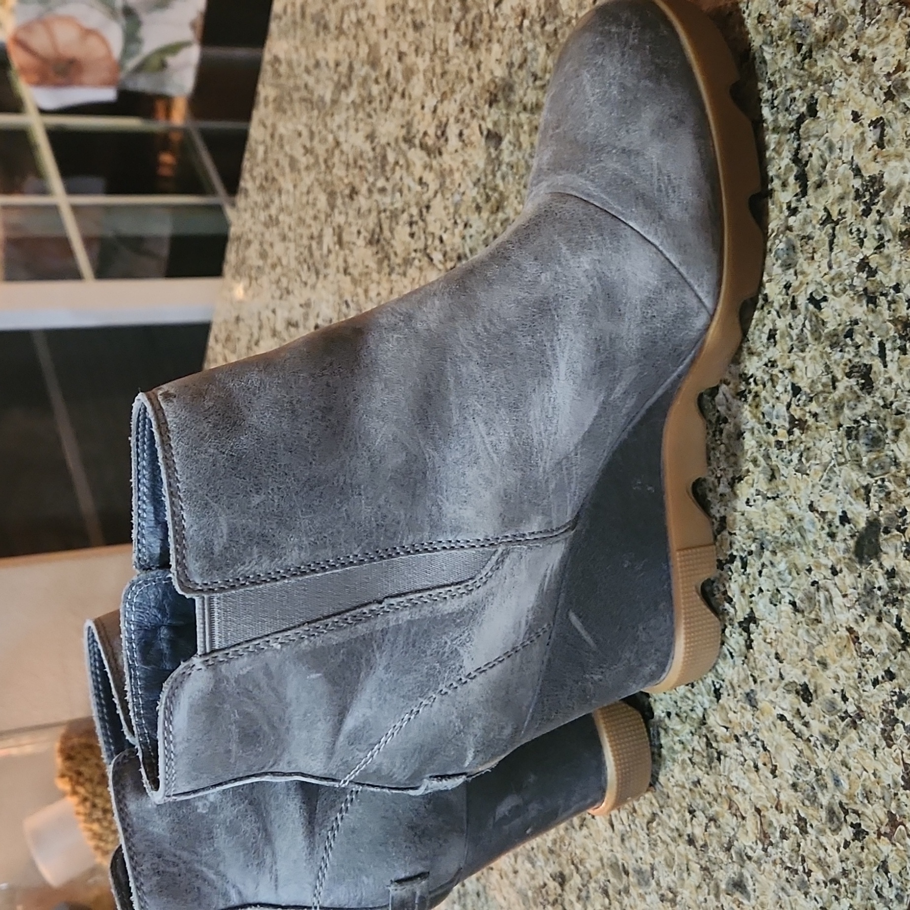 Sorel Gray Ankle Boots With Brown Soles
